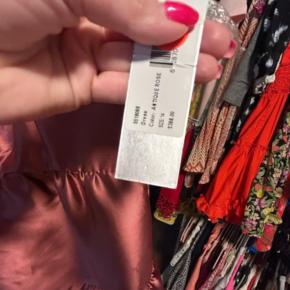 Kate Unger formal Elegant Pink Satin Dress. NWT. No belt - Picture 12 of 14